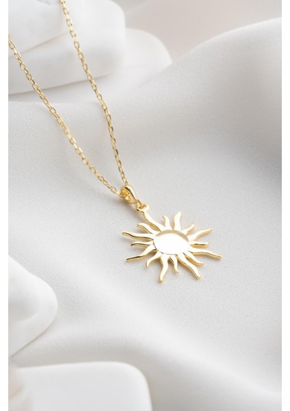 925 Ayar Gümüş Gold Kaplama Güneş Tasarım Kolye fırsatları