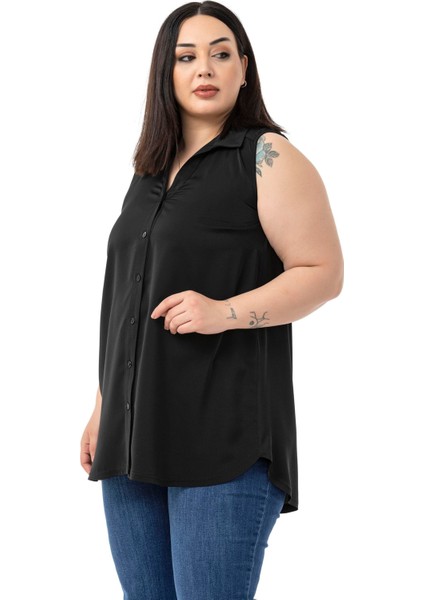 Büyük Beden Sırtta Plikaşe Detaylı Kolsuz Siyah Gömlek fırsatları