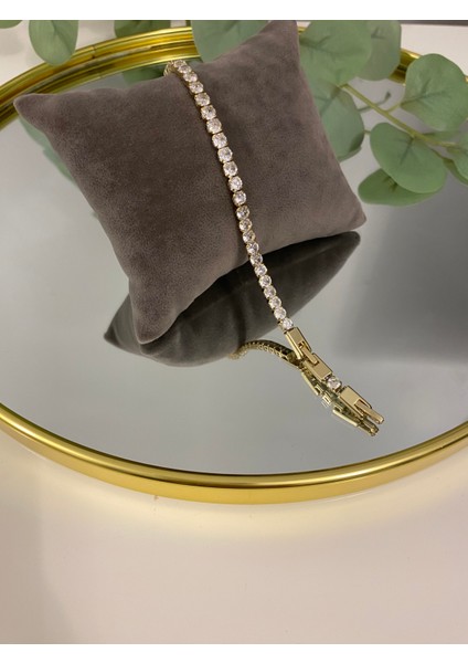 Xuping Xp 14K Altın Renk Kaplama Hediyelik Suya Dayanıklı Kadın Bileklik 17 cm 19 cm Ayarlanabilir