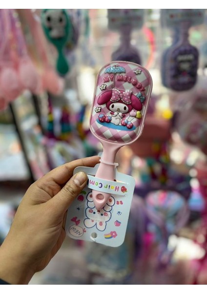 Kuromi Melody Figürlü Kız Çocuklarına Özel Acıtmayan Tarak 1 Adet