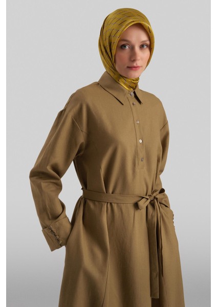 Kalın Manşetli Keten Elbise 24Y9830 Zeytin fırsatları