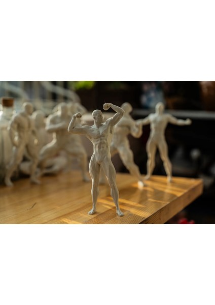 Fitnessman Kas Heykeli – Vücut Geliştirme Temalı Dekor