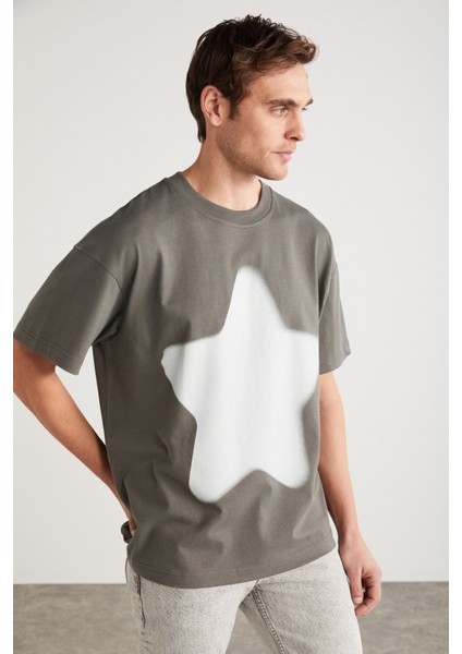 ADAN Erkek %100 Pamuk Yıldız Baskılı Bisiklet Yaka Kısa Kollu Oversize Gri T-Shirt fiyatları