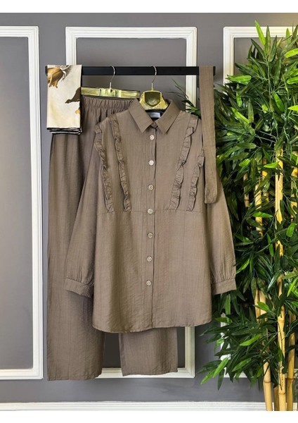 Yeni Sezon Tesettür Iki Kadın Çilek Kumaş - Fırfırlı Gömlek Pantolon Alt Üst Takım