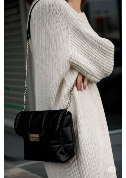 Kapitone Desenli Zincir Askılı Kilitlenebilir Kadın El ve Omuz Çantası modelleri