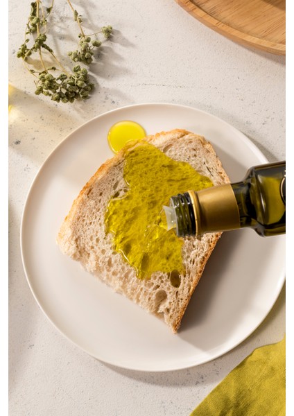 Erken Hasat Naturel Soğuk Sıkım Zeytinyağı 2 lt modelleri