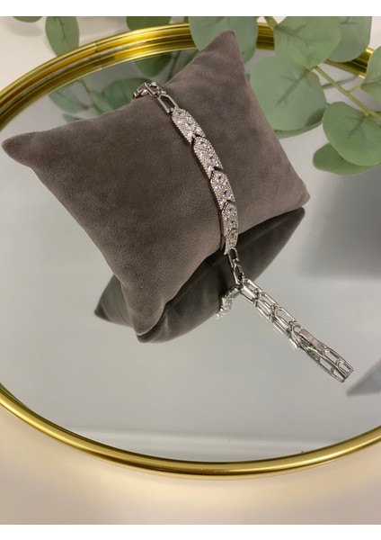Xuping Xp Kaplama Hediyelik Suya Dayanıklı Kadın Bileklik 17 cm 19 cm Ayarlanabilir