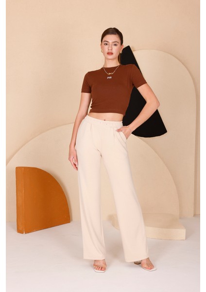 Kadın Kahverengi Bisiklet Yaka Crop T-Shirt - 169 indirimleri