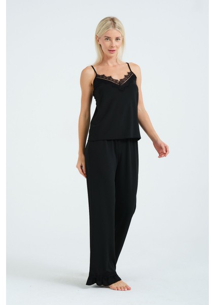 Kadın Siyah Dantelli Askılı Viskon Pijama Takımı Yumuşak, Şık ve Rahat Uyku Seti