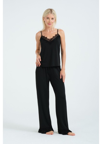 Kadın Siyah Dantelli Askılı Viskon Pijama Takımı Yumuşak, Şık ve Rahat Uyku Seti modelleri