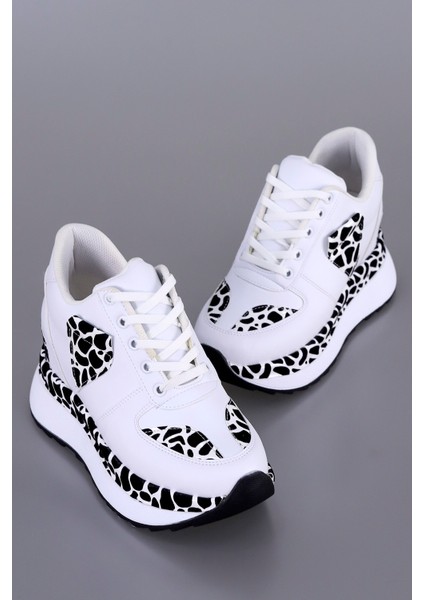 Mdl 1501 Dolgu Tabanlı Bağcıklı Spor Ayakkabı fırsatları