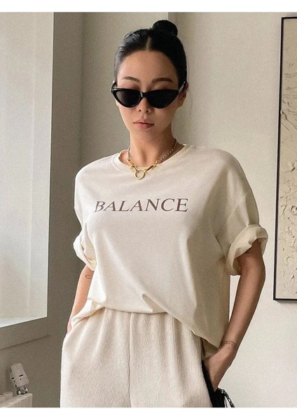 Kadın Balance Baskılı Pamuklu Oversize T-Shirt