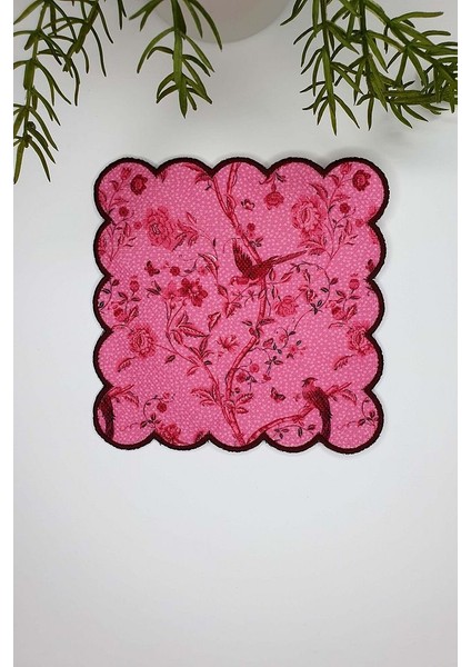 Jolie Flowers Pink Dallar ve Kuşlar Tasarımlı Nakış Kenar Kumaş Kokteyl Peçetesi 1 Adet
