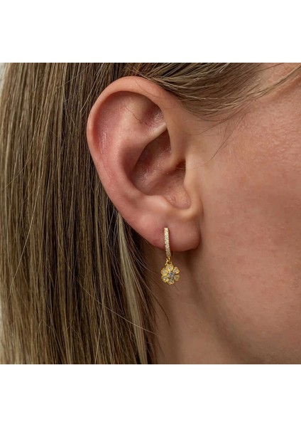 Gümüş Sallantılı Gold Minimal Çiçek Kadın Küpe fiyatları