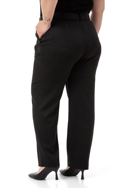 Büyük Beden Önü Pileli Cepli Kemerli Siyah Pantolon modelleri