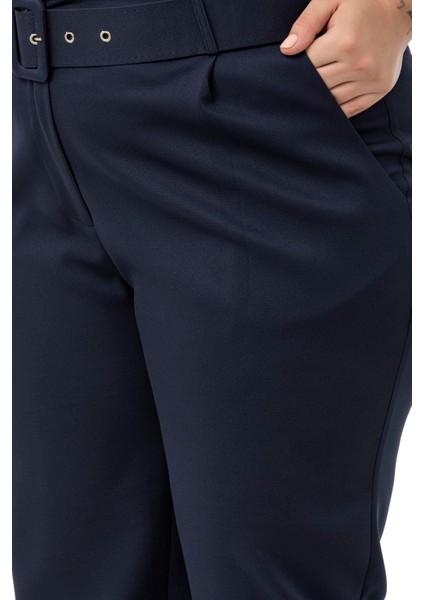 Büyük Beden Önü Pileli Cepli Kemerli Lacivert Pantolon indirimleri