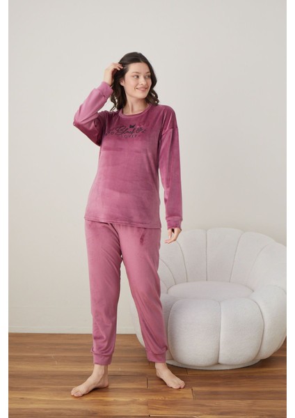 Pijama Takımı