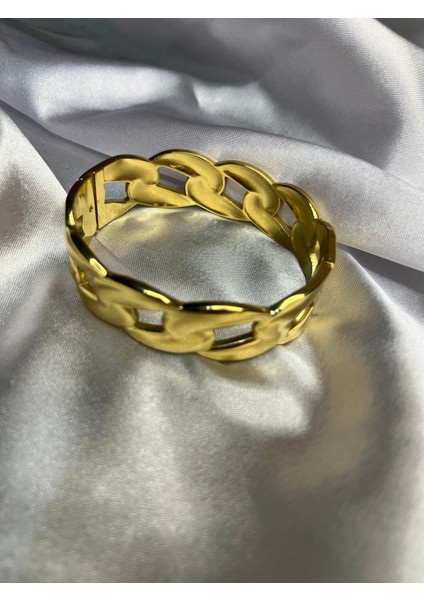 Kadın Altın Renk Paslanmaz Çelik Zincir Model Bileklik – Modern ve Şık Tasarım modelleri