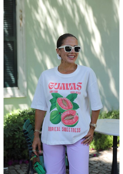 Beyaz Baskılı Tshirt