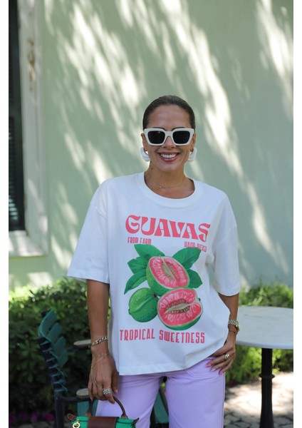 Beyaz Baskılı Tshirt