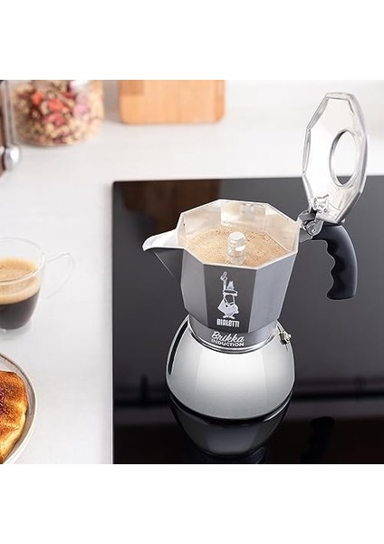 - Brikka Indüksiyon: 4 Cups Ocak Üstü Bol Köpüklü Espresso Pişirici - 170ML - Alt Hazne: Dış Paslanmaz Çelik Iç Alüminyum - Patentli Güvenlik Valfi - Indüksiyon Ocak Türleri Için Uygundur