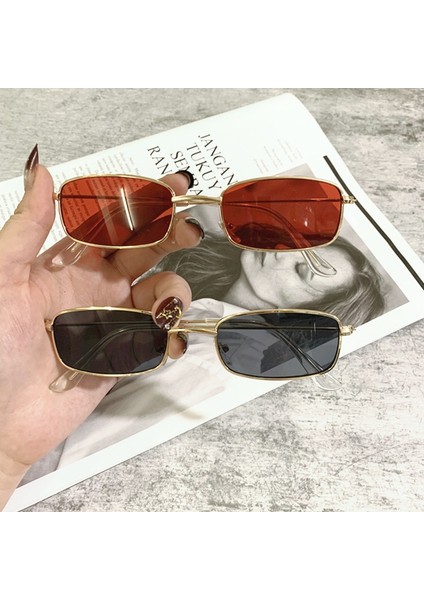 Altın Çerçeve Sarı Stili Şeker Rengi Vintage Gözlükler Retro Tonlar Dikdörtgen Güneş Gözlüğü UV400 Metal Kare Çerçeve Lens Trendy Gözlük Kadın Gözlükleri Очки (Yurt Dışından) indirimleri