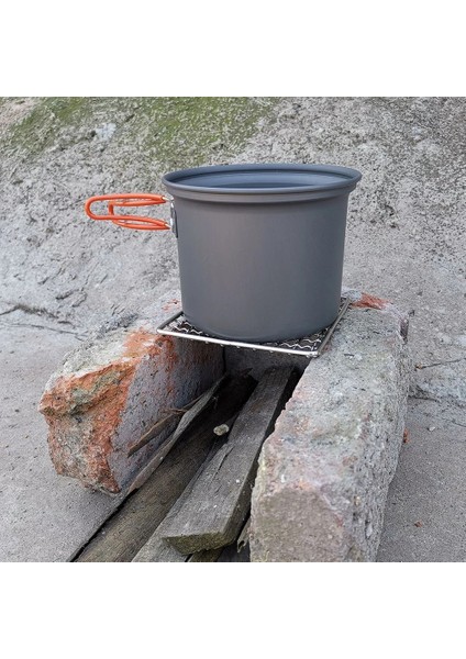 Yuvarlak Stil Kamp Izgarası Izgara Örgü Pedleri Kare Yuvarlak Izgara Net Ateş Pişirme Açık Barbekü Kamp Tenceresi Yakacak Odun Rafı (Yurt Dışından) fırsatları