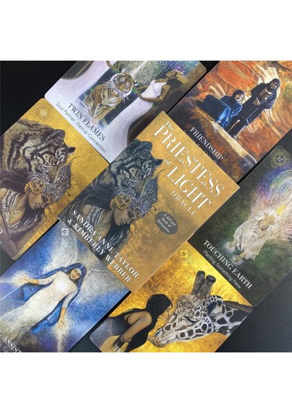 TT95 Tarzı Işığın Rahibesi Oracle Deck Kart Oyunları Tam Ingilizce Arkadaş Partisi Masa Oyunu Kehanet Kader Tarot Kartları (Yurt Dışından) modelleri