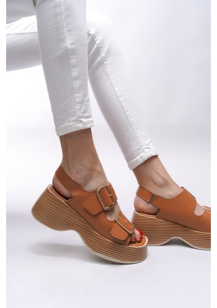 Zinkilia Kadın Çift Tokalı Sandalet 001292 indirimleri