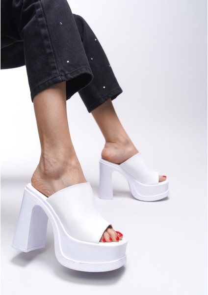 Edkiasha Kadın Yüksek Topuklu Terlik 00121001 fırsatları