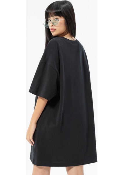 Jordan Essentials Oversize T-Shirt Dress Kadın Oversize Tişört Elbise Siyah fiyatları