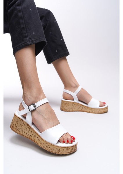 Kysronyn Kadın Sandalet 0012210 fırsatları