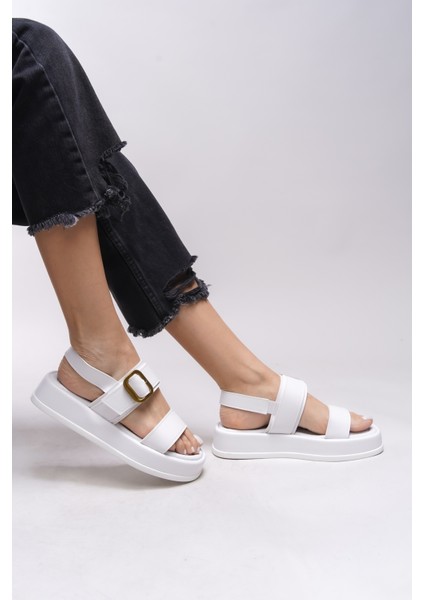 Yiendrae Kadın Tokalı Sandalet 0012785 indirimleri
