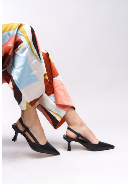 Evelniel Kadın Arkası Açık Sivri Burun Stiletto 001209 indirimleri