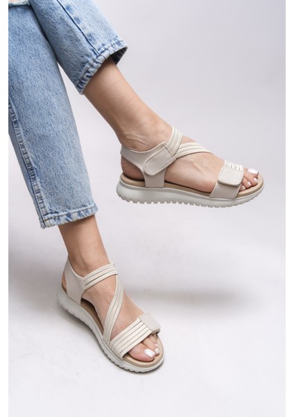 Yvnaestra Kadın Sandalet 00121002 fiyatları