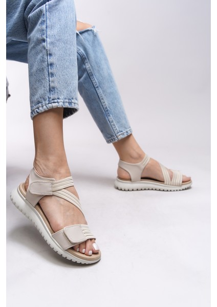 Yvnaestra Kadın Sandalet 00121002 fırsatları