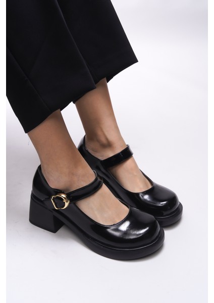 Kadın Loafer Kısa Topuklu Rahat Kullanım İçin Şık Siyah Ayakkabı