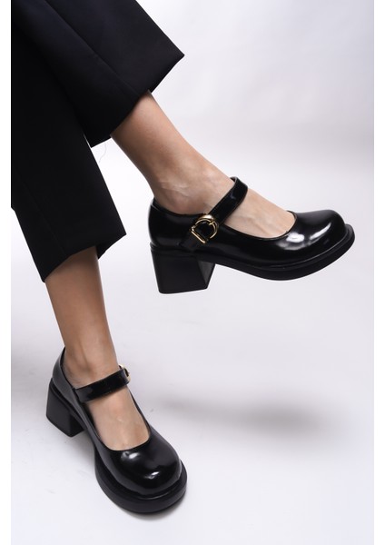 Kadın Loafer Kısa Topuklu Rahat Kullanım İçin Şık Siyah Ayakkabı modelleri