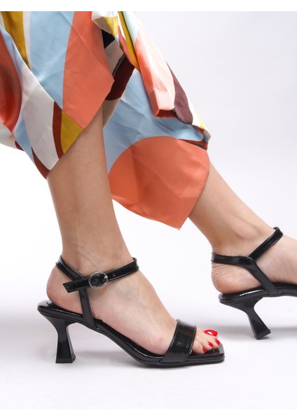 Ameradyl Kadın Abiye Topuklu Ayakkabı 0012248 indirimleri