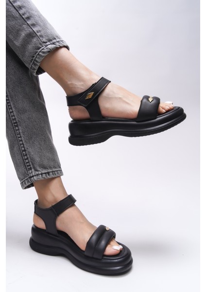 Kadın Sandalet Rahat ve Şık Tasarım ile Günlük Kullanım için Siyah modelleri