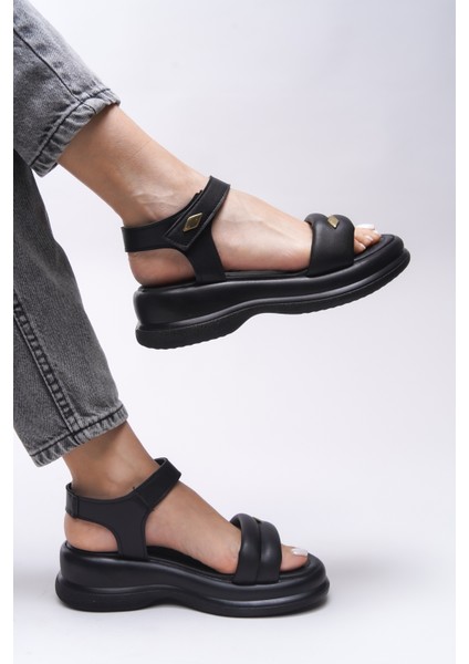 Kadın Sandalet Rahat ve Şık Tasarım ile Günlük Kullanım için Siyah indirimleri