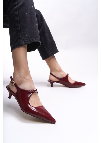 Iohthion Kadın Stiletto Topuklu Ayakkabı 001201 fırsatları