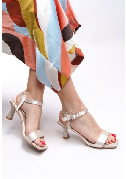 Ameradyl Kadın Abiye Topuklu Ayakkabı 0012248 modelleri