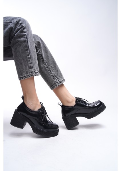 Qerekna Kadın Topuklu Bağcıklı Loafer 00121500 indirimleri