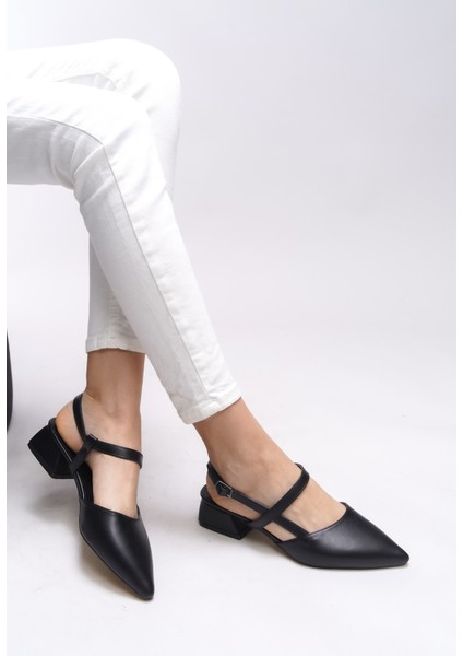 Giselvara Kadın Arkası Açık Sivri Burun Topuklu Ayakkabı 0012341 fiyatları