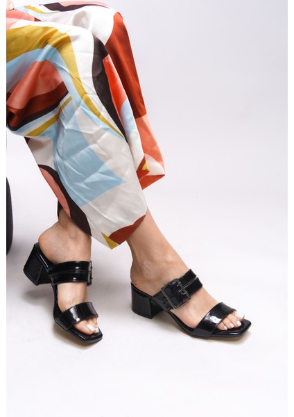 Kadın Terlik Platform Topuklu Şık Tasarım Konforlu Kullanım İçin fiyatları