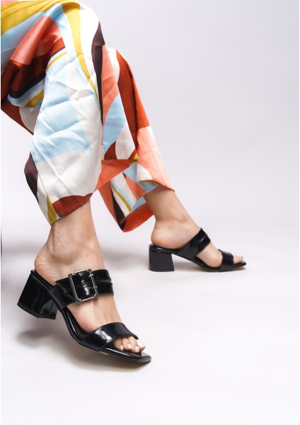 Kadın Terlik Platform Topuklu Şık Tasarım Konforlu Kullanım İçin fırsatları