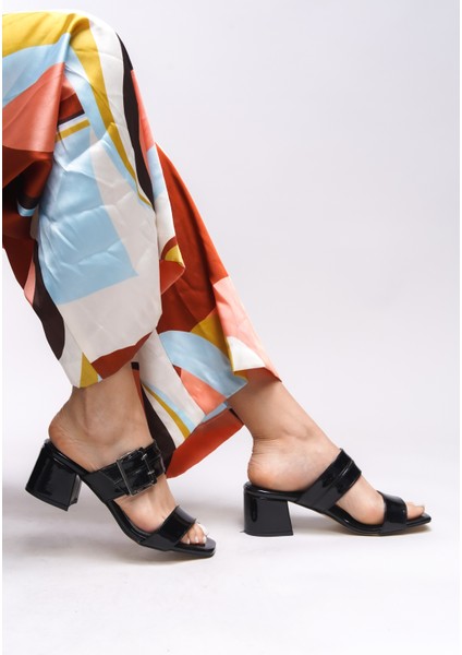 Kadın Terlik Platform Topuklu Şık Tasarım Konforlu Kullanım İçin indirimleri