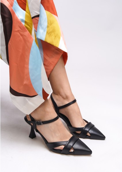 Esronyn Kadın Arkası Açık Sivri Burun Stiletto 0012707