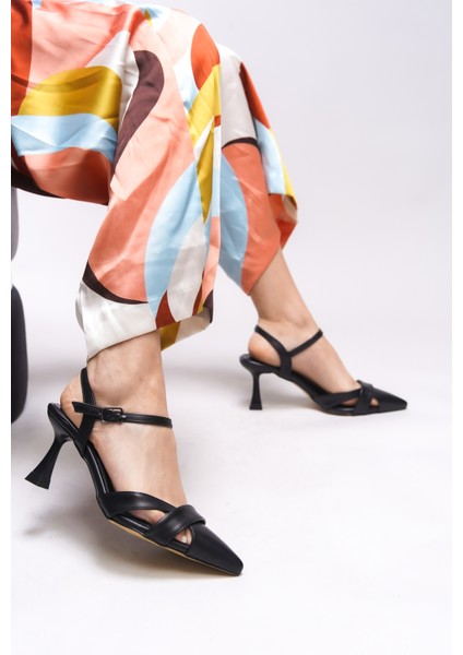 Esronyn Kadın Arkası Açık Sivri Burun Stiletto 0012707 fırsatları